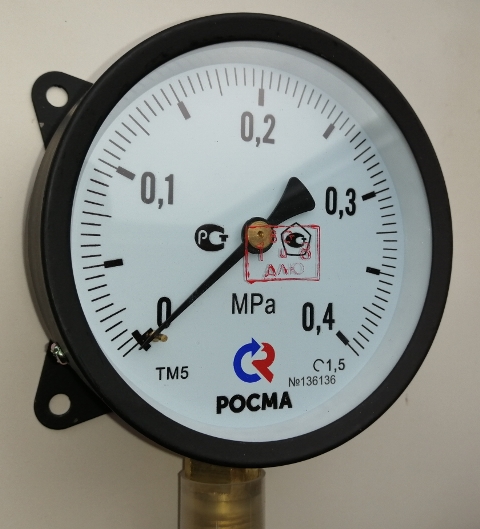 Манометр ТМ-510РКТ.00 (0-4 кг/см2) М20*1,5 100 мм, задний фланец, заводской номер, кл.т. 1,5
