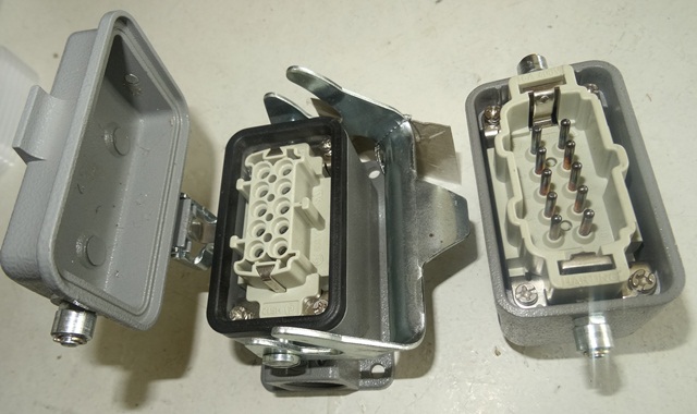 Модульный соединитель Harting 16А 400В Германия