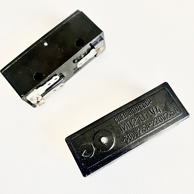 Микровыключатель с толкателем 380VAC 220VDC 2,5A